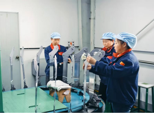 网上在线炒股配资 黟县 ：助力就近就业“妈妈岗”成为“妈妈港”_大皖新闻 | 安徽网
